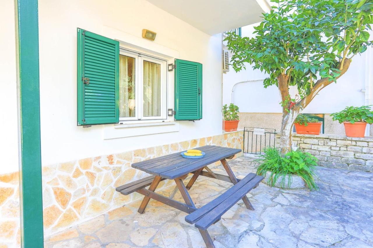 Ferienwohnung Zouli Athina Kalámi Exterior foto
